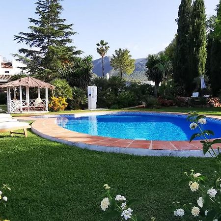Roca Verde, Boutique Bed & Breakfast (Adults Only) Alhaurin de la Torre Bagian luar foto